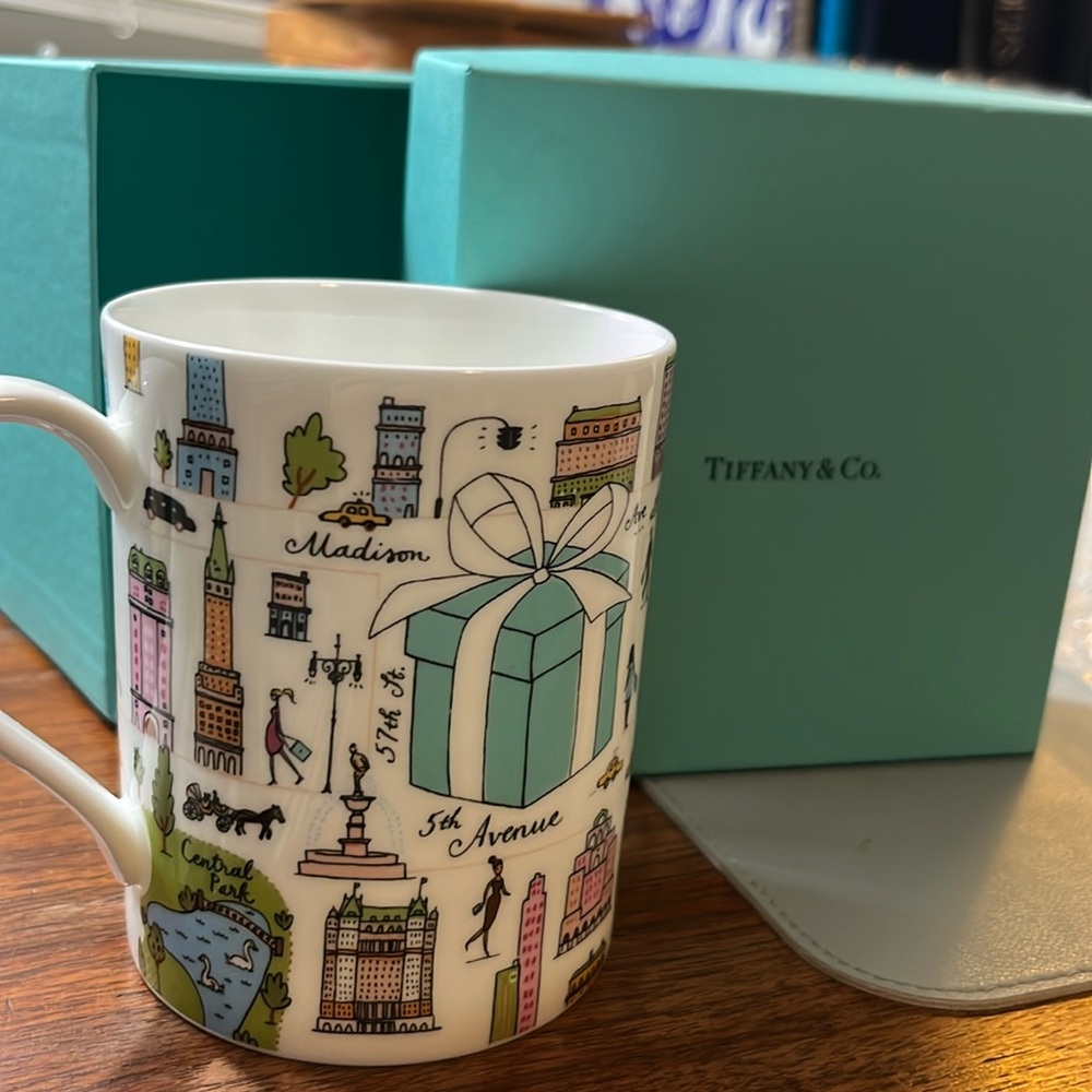NIP Tiffany and Co 5th Avenue Mug